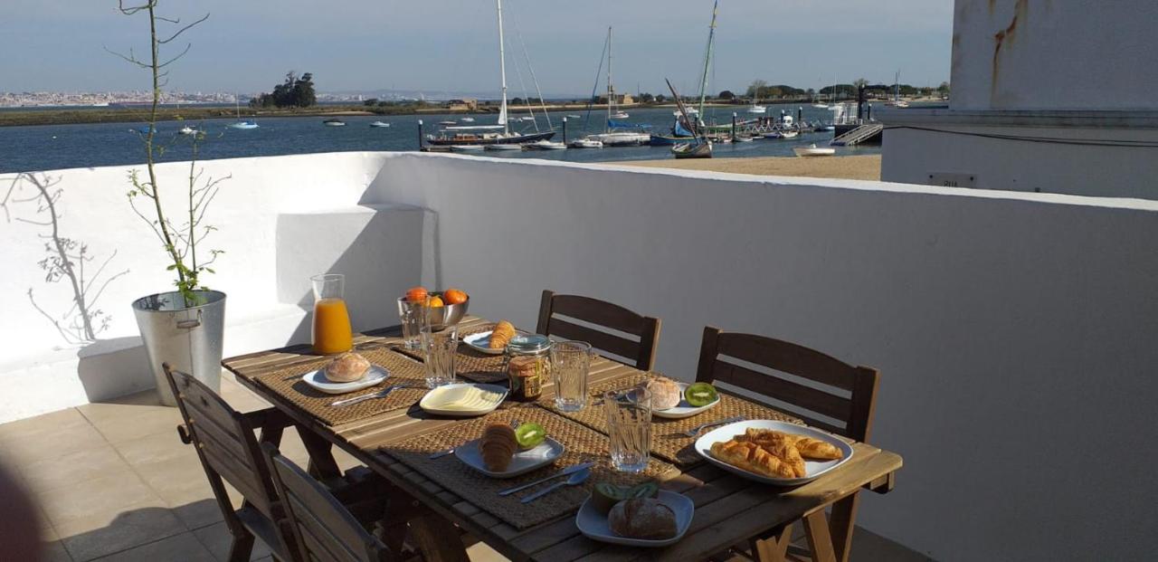 Casa Do Rio - Riverside House Seixal  Dış mekan fotoğraf